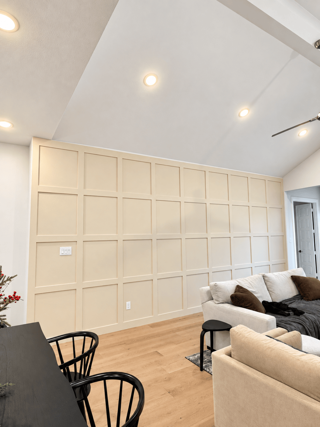 DIY Board and Batten Wall: Our New Construction Living Room&nbsp;Makeover